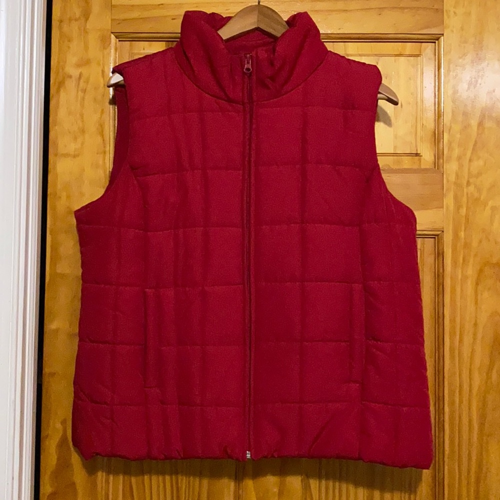 New York & Company Puffer Vest